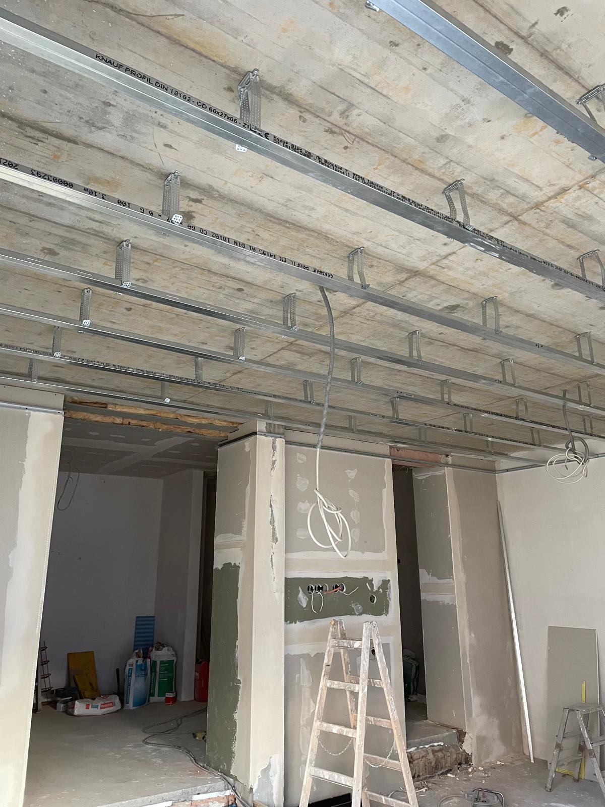 Innen- und Außensanierung 24